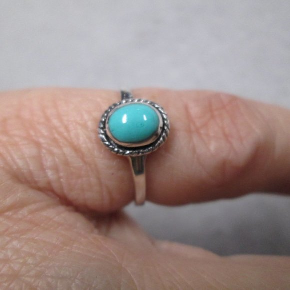 Native Dainty 925 Sterling Silver TURQUOISE Style Ring> Minimalist, Non Tarnish - Picture 3 of 5
